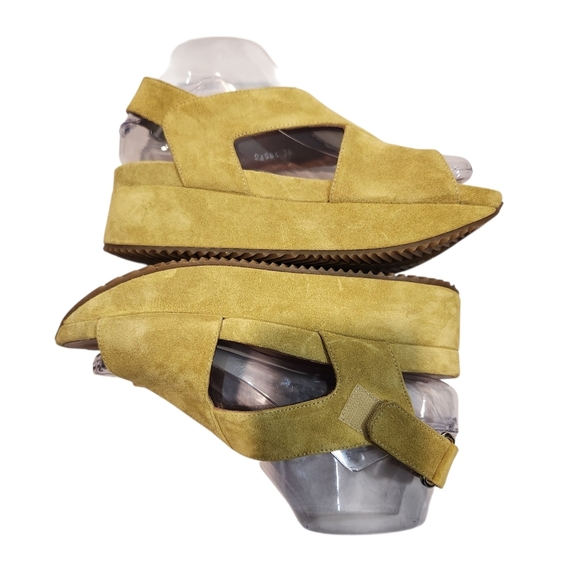 EUC HOMERS ARTISAN CHARTREUSE SUEDE CRISS CROSS SLINGBACK WEDGES SIZE 36 - Picture 5 of 8